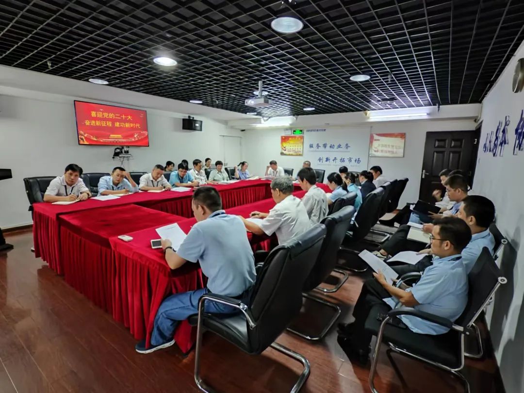 hainan.jpg hainan.jpg